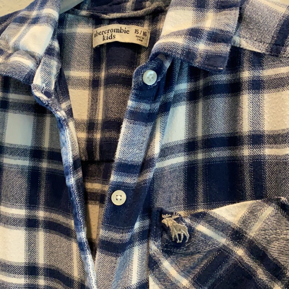 abercrombie kids L/S button down